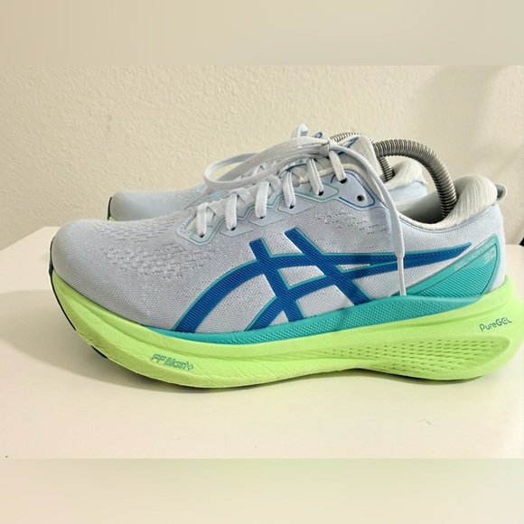 Asics Gel-Kayano 30 Lite-Show.  Men\'s Light Blue & Neon Green Running Sneakers main image 6
